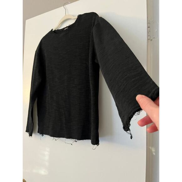 Der Rohe Black Long Sleeve Raw Hem Top Sz M - Picture 2 of 5